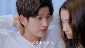 婧婧整理卧室
