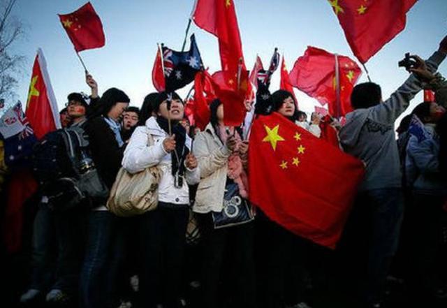 今日研究人员用人工智能预测交通事故，这种方式准确吗？