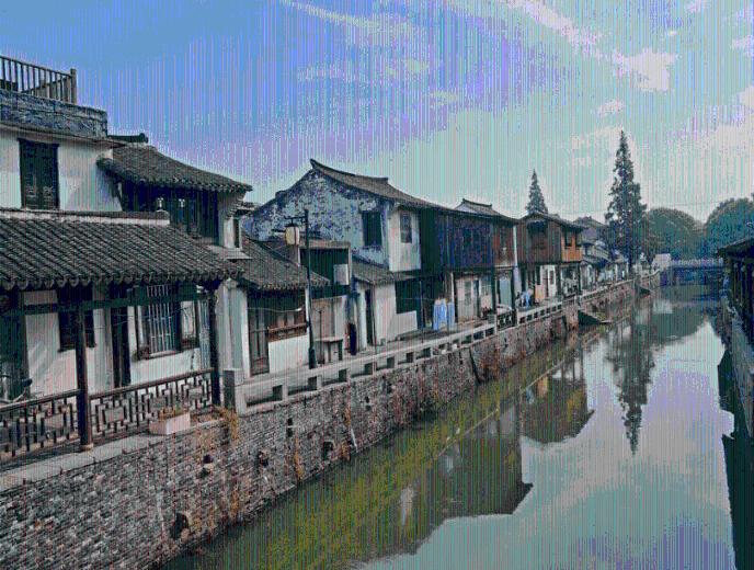 小红帽的冒险之旅