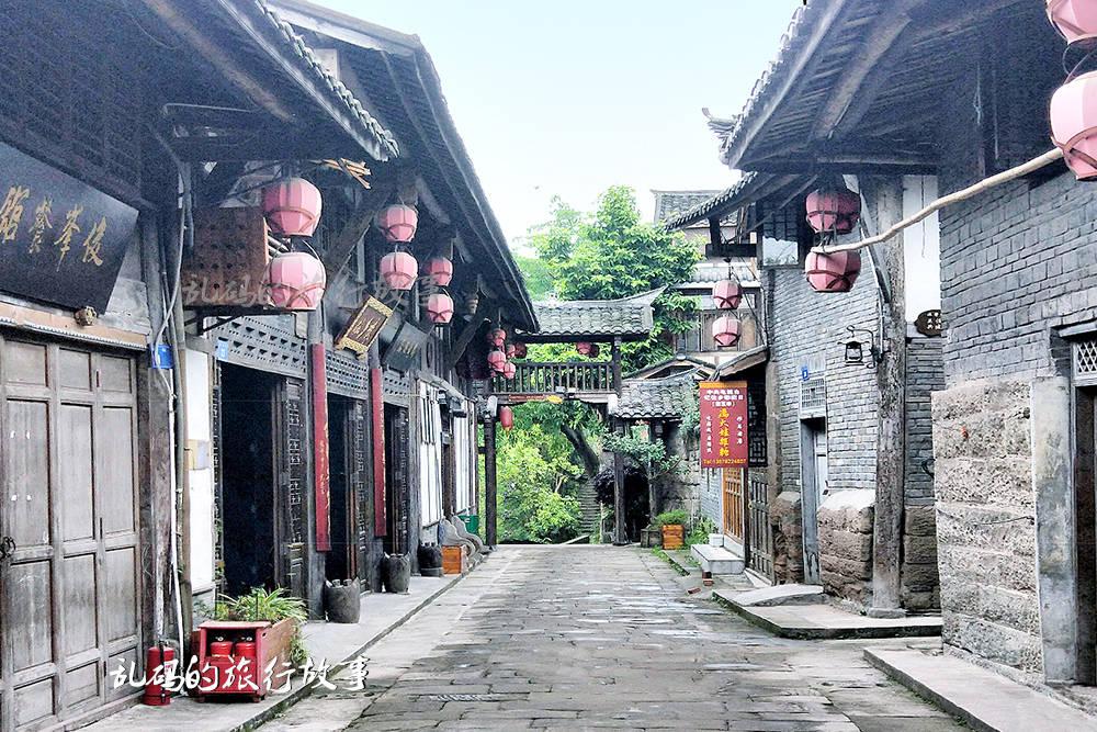 1947年的猪今年是不是在走桃花运从哪里能查出来这个17年那个运势女性的运势好？游戏画面